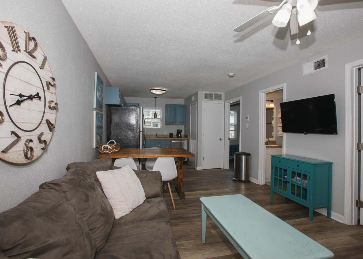 Sunrise Village 116 By Albvr - Just Steps To The Beach In This Cute Condo Gulf Shores Kültér fotó